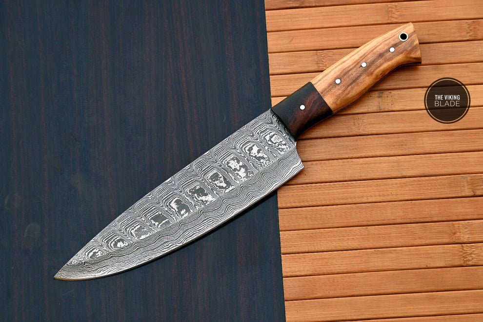 thevikingblade's tweet photo. 🔥 512-Layer Damascus Chef Knife 🔥

Handcrafted with a stunning 512-layer Damascus steel blade and natural wood handle. Razor-sharp, durable, and perfect for chefs, home cooks &amp; kitchen enthusiasts. 👨‍🍳🔪

🛒 https://t.co/3t0sUyxTt4

#DamascusChefKnife #ChefKnife #KitchenKnife https://t.co/CHJE0AJkh9
