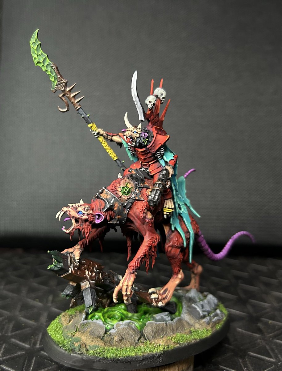 RadDeadman's tweet photo. Clawlord on his mighty gnawbeast, ready to bring absolute chaos and ruin! 🎲 
#BaelzBrush https://t.co/Fsb4rKiwqC