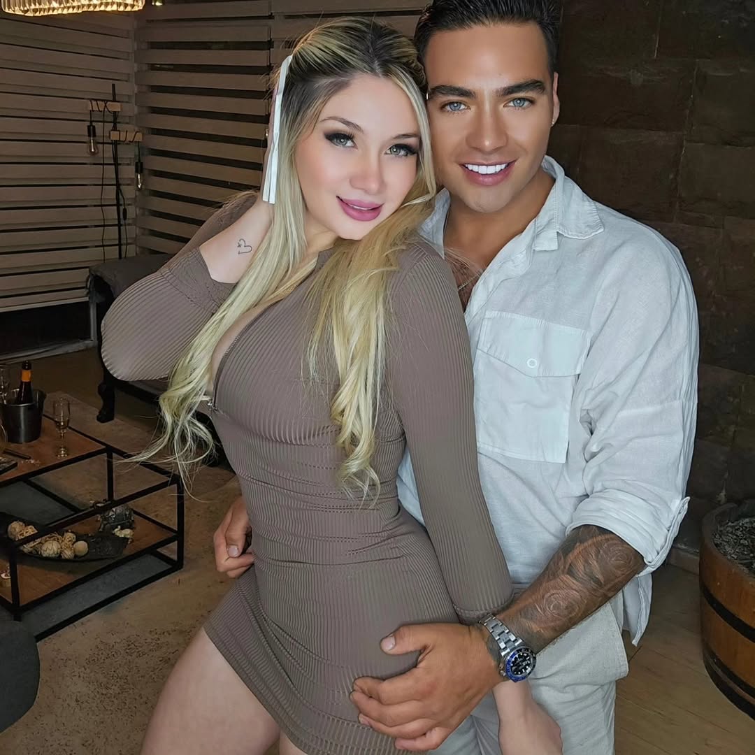 visacashapp2ryv's tweet photo. La amistad de almas gemelas sí existe 🩷🌬🌌 te amamos, génesis, estamos contigo. @, ¡la auténtica bonita bonita! https://t.co/2A1tFUToor