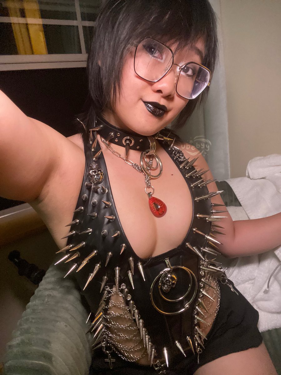 ubebyy's tweet photo. 🫀⋆˙⟡ can u handle babe with a bigg juicy clit ? https://t.co/tLuZg4qp8j