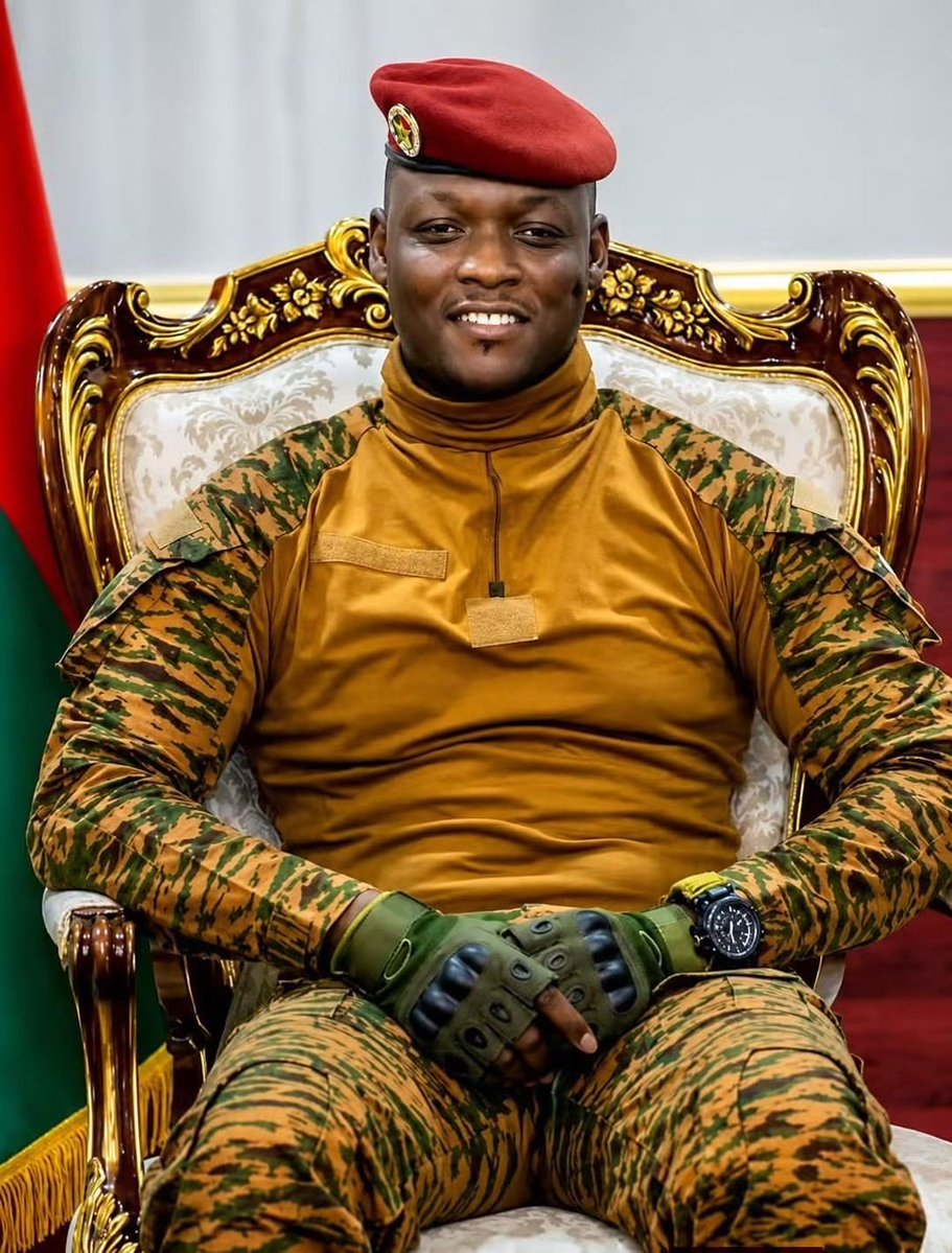 LeonorCosta01c's tweet photo. 🇧🇫 Burkina Faso takes another step towards industrial self-sufficiency. Captain Ibrahim Traoré will inaugurate TEXFORCES-BF this Wednesday, September 9th, in Bobo-Dioulasso. This 15 billion CFA franc military textile complex is designed to locally equip the security forces (FDS) https://t.co/mudbFrByIH