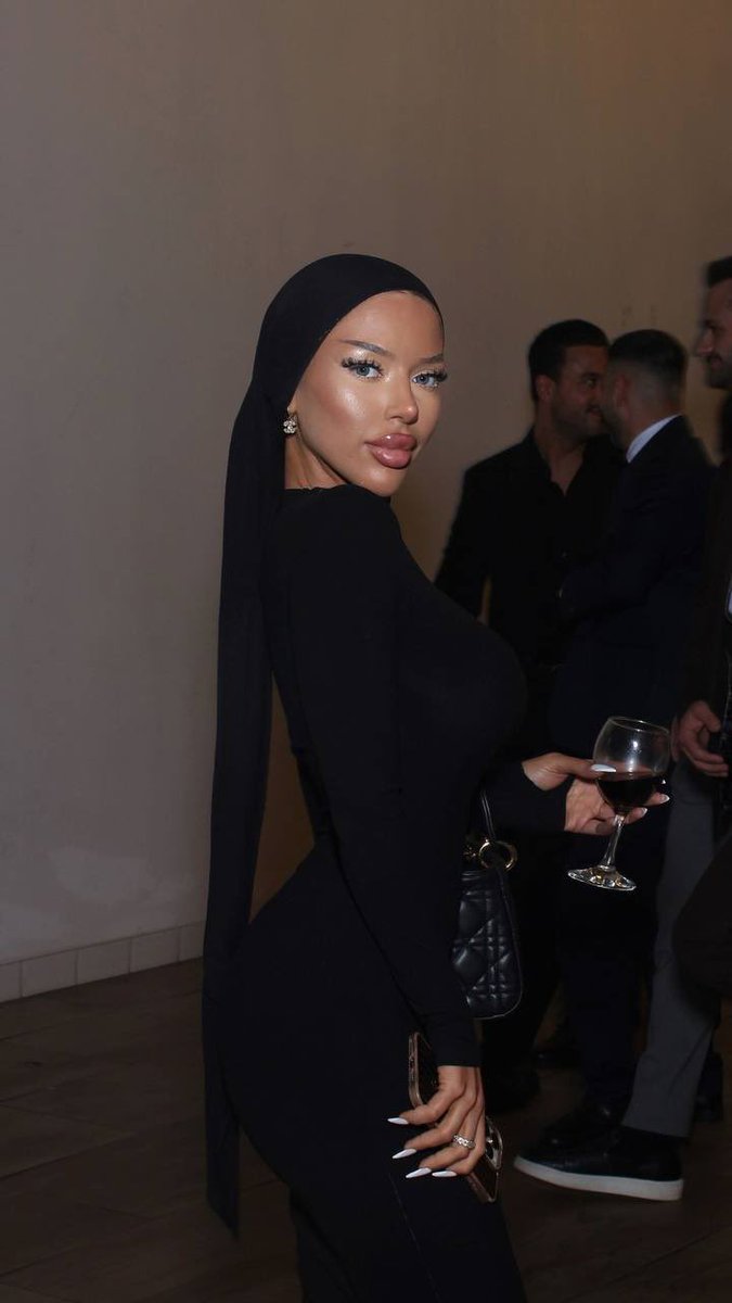 Kanackweiber2's tweet photo. Mehr leaks von ihr und anderen auf https://t.co/BLVV40F0hB 👀 #Hijab #Hijabi #hoejabi #turkish #leakz #leak #snap #snapchat #baddie #beurette #germany #german #türbanli #türbanlı #hot #kanackweiber https://t.co/dtQBwgmUU6