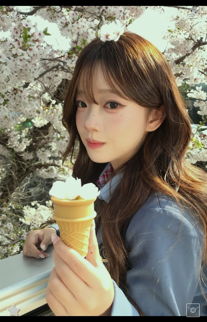 Hirofukky's tweet photo. 🦗Eggplant with cheese and tomatoesLeo smiled, clasping her hand, and they strolled from the greenhouse into the garden, where the sunlight beamed down, blossoms were in full bloom, and birds sang cheerfully—an idyllic morning, a flawless instant, a wonderful new start. https://t.co/TPmuQ9wINR