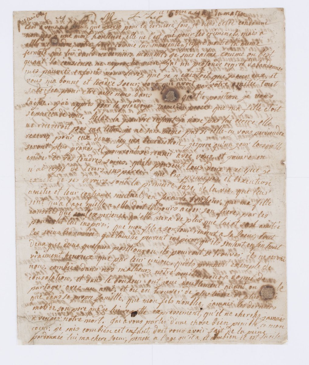 shibabi77's tweet photo. マリー・アントワネットが、
最後の朝に書いた手紙。

1793年、
紙に書かれた。

1827年、
文面は一行ずつ
絹に織られました。

文字も、百合の花も、
王妃の横顔も、

すべて糸です。 https://t.co/XectlCNENx