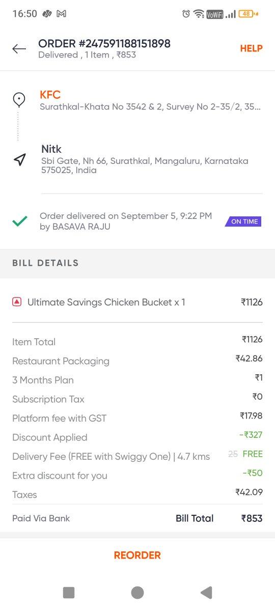 Attenderff's tweet photo. @SwiggyCares @Swiggy @KFC_India still no resolution has yet been provided .
There was hair in my fried chicken and there is no sign of accountability from any of you.
Please contact each other and decide what to do but please resolve my issue.
This is not fair at all.
Disgrace! https://t.co/lAjRuTHwQJ