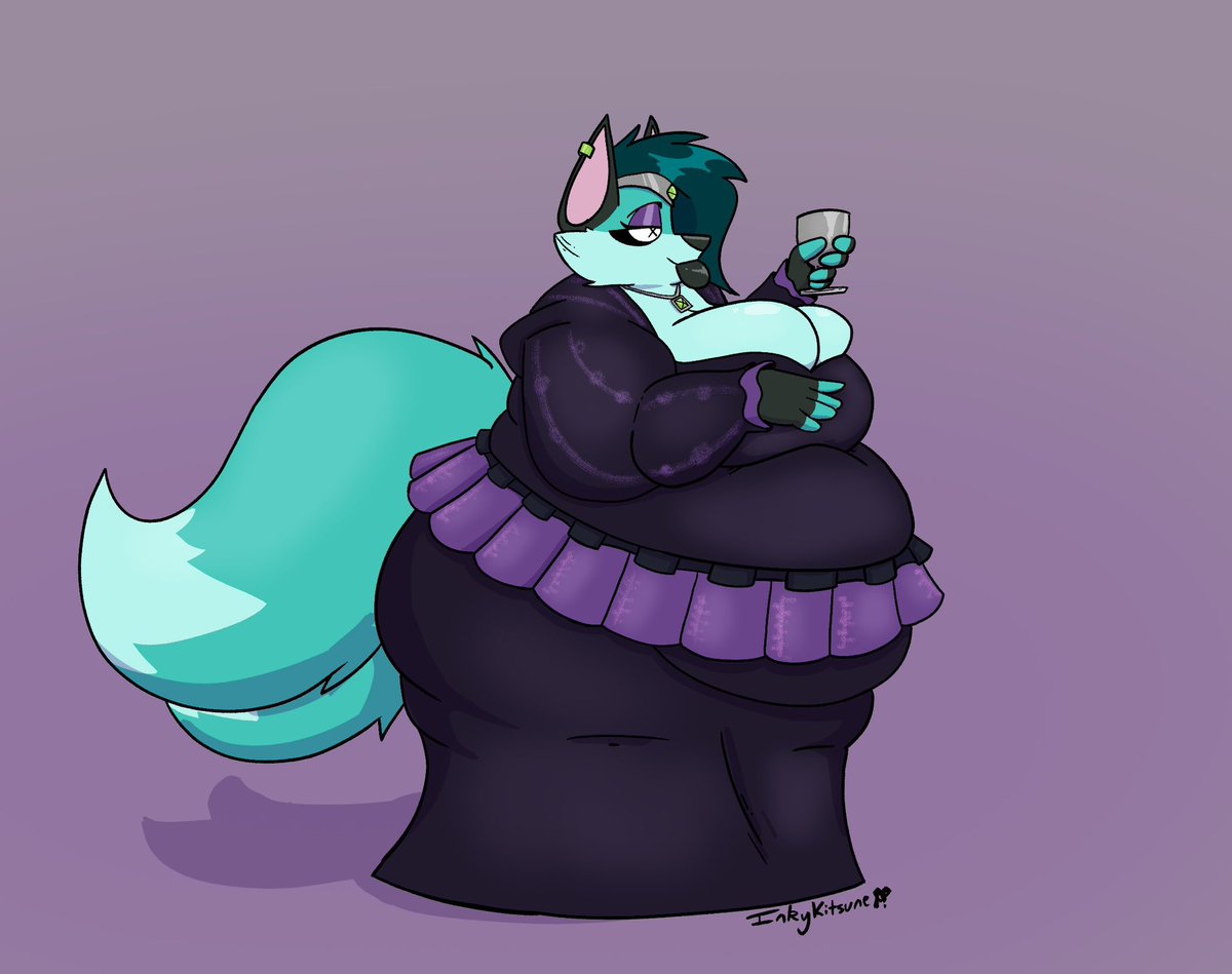 InkyKitsune's tweet photo. Hmmm… i should revisit the evil queen idea again. 🤔 https://t.co/dYLSdxZC7U