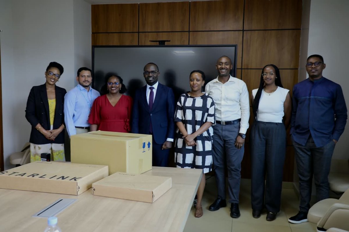 AlightRwanda's tweet photo. @AlightRwanda, with support from @OurFuturePrize, handed over Starlink kits and devices to @RwandaICT, advancing digital inclusion.

 Together with our partners, we’re helping young people connect, learn, build digital skills, and unlock new opportunities. https://t.co/99znCMW8zc