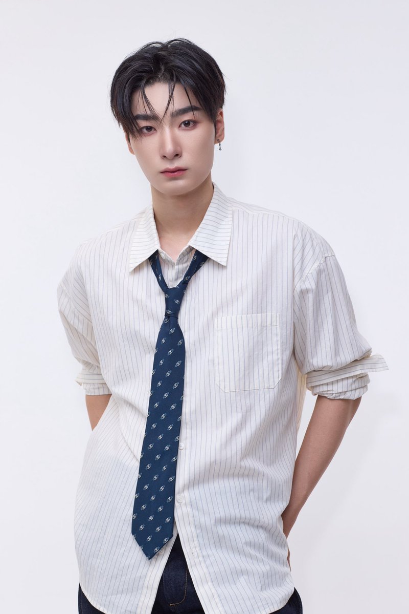 Big_O_cean's tweet photo. Big Ocean (빅오션) Digital Single 'Love Sign'
Concept Photo - JISEOK

2026.09.09 12PM (KST) RELEASE

#LoveSign #JISEOK #지석
#BigOcean #빅오션
#SexyHandsStandUp #SexyFingersStandUp https://t.co/MPkbjVcIqa