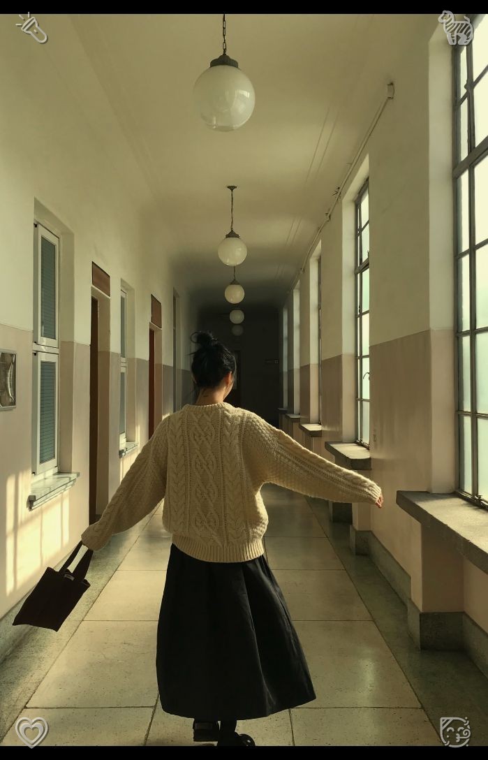 fireN046's tweet photo. 🩴 Sculpture Exhibit: Pieces Removed — Fleeting, superficial joys can never rival the enduring benefits of steady, everyday dedication. Stay grounded in genuine conviction and continue progressing steadily toward deeply valued, lifelong personal aspirations. https://t.co/pOS4Gdzp09