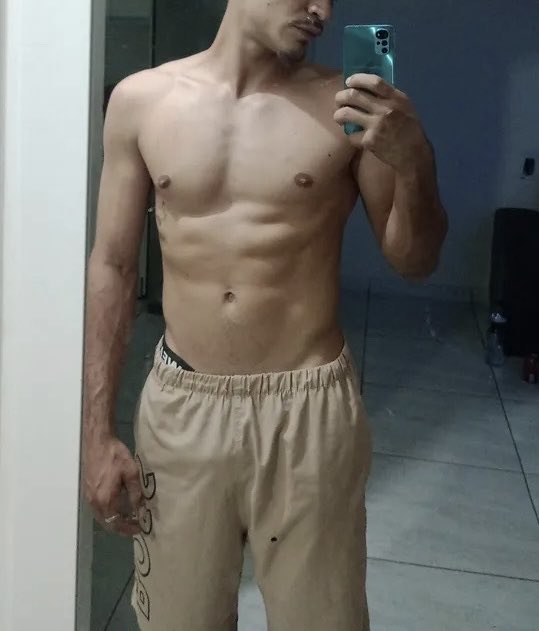 Criamav's tweet photo. Precisando dar uma focada 😅🥲
.
#shape #cria #mav https://t.co/nqlvfzbQR4