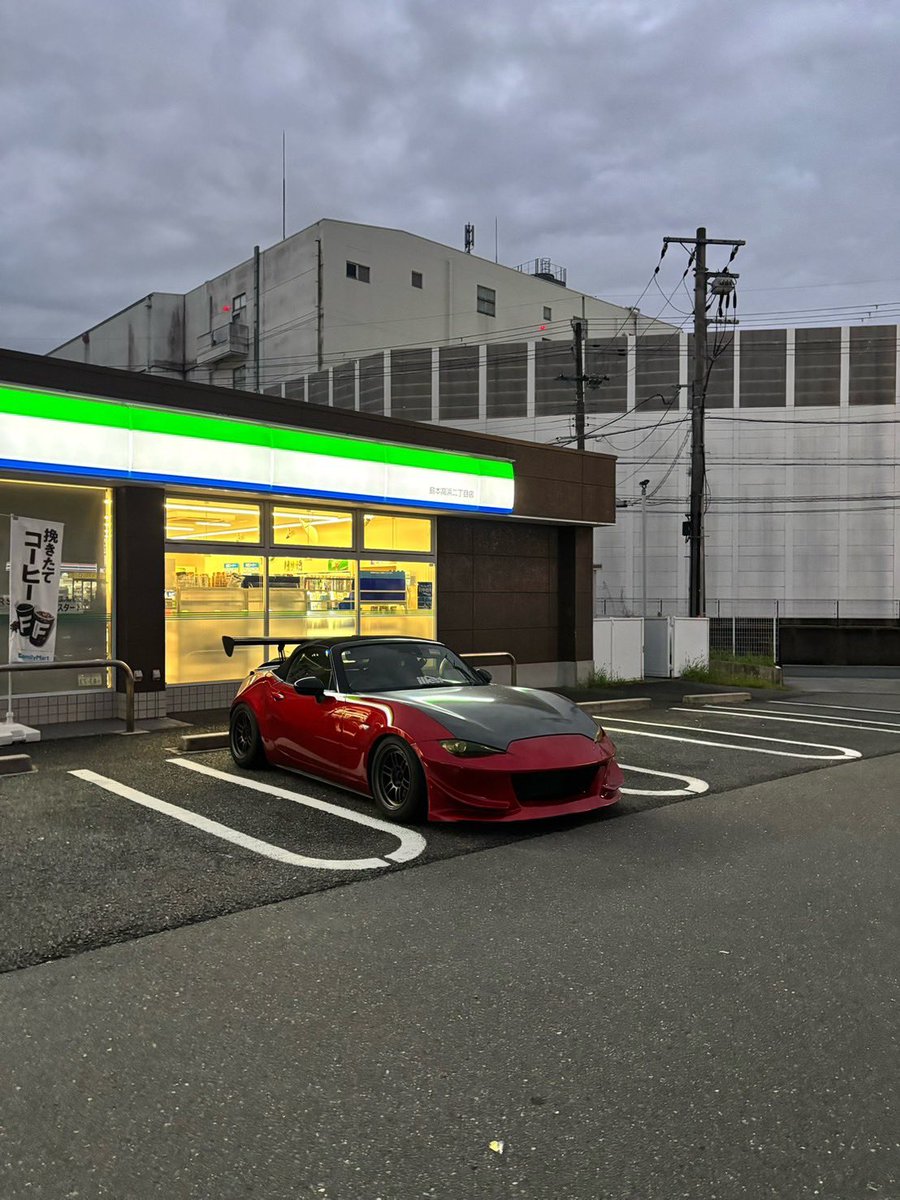 tomo_temple's tweet photo. NDロードスター売ります。

気になる方メッセージお願いします！ https://t.co/FmUC72rMOd