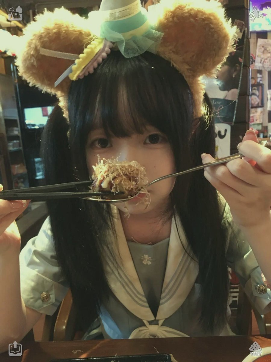 Z80510702's tweet photo. 📲Apple and cream dessert CreamyI spend my whole day chattering about pointless little nothings, just because I love how you pay attention to each word with genuine interest and never look away. https://t.co/cx93eqdsdg