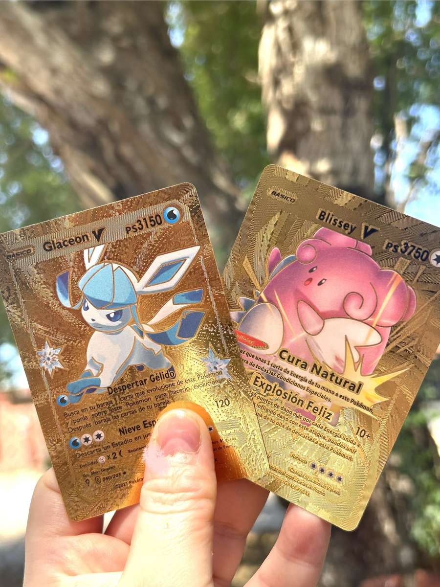 clefairydolly's tweet photo. #pulls del otro día -̥̥᷄ _ -̥̥᷅ i ❤︎ las tarjetas doraditas . . https://t.co/BLJicTQotX