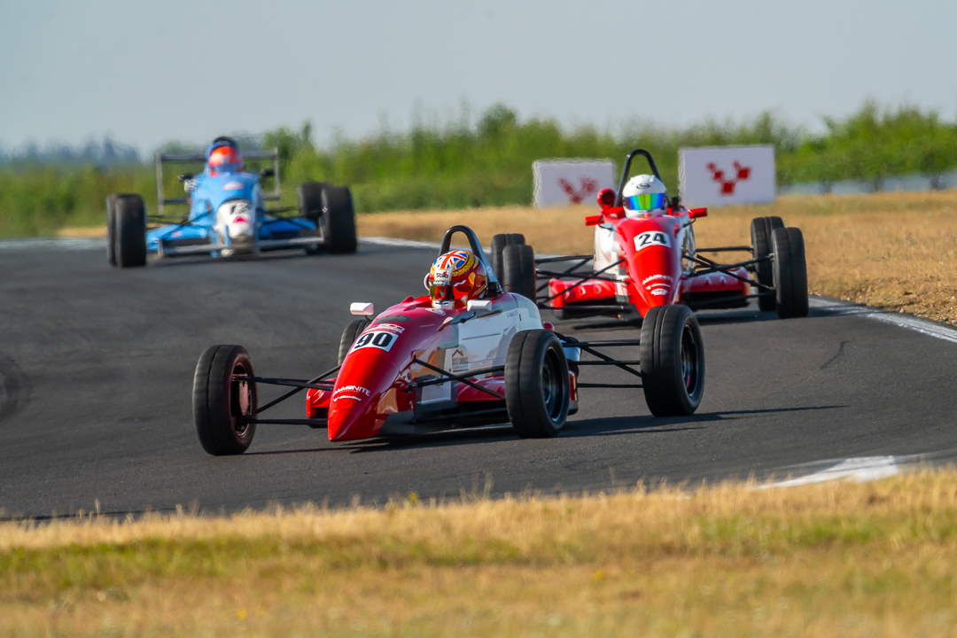 ShalonCallzpsr's tweet photo. Next job: Brands Hatch for the next round of the United Formula Ford Championship. Anthony Amato Racing holds the top spot in this year’s standings. Bring it. Full gallery from Snetterton is live https://t.co/phpY1Xd3Te
