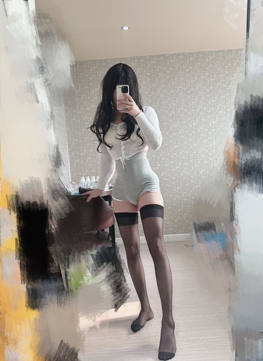 cdminmin524's tweet photo. 오늘 만날분? https://t.co/lyeP2UV5VE