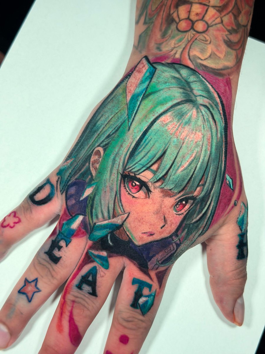 DeloiseKruis's tweet photo. Kula Diamond! The queen of fighters! Book your appointment and take advantage of our anime-style tattoo promotions! https://t.co/PMO1m6IGbo