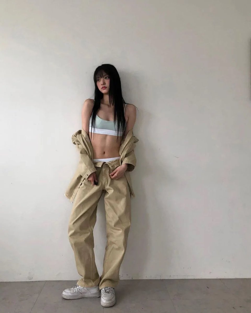 KNwjs3's tweet photo. Group 100% dedicated to NJZ🔞👇
Free🤩
https://t.co/OhpvWmfu4F https://t.co/L6QJinqxP8