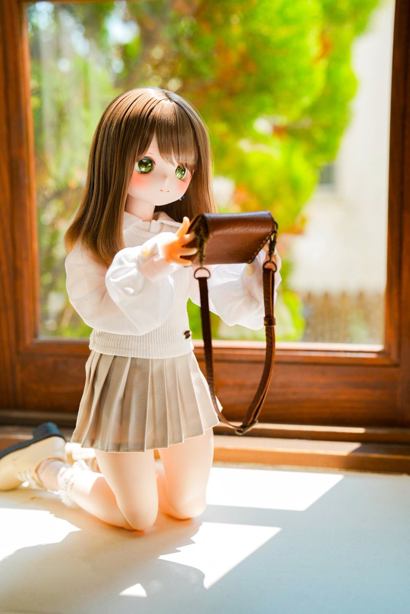 konikoni0316's tweet photo. 〜はるさんへプレゼント👜〜　

「わぁ〜✨可愛いバッグ💕ありがとうございます( ˃̣̣̥ω˂̣̣̥ )」

嬉しそうでよかった〜🥰
少し涙目は反則よ😂

#2026ドル沼フォトコン https://t.co/fvkcwxQiGG