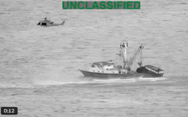 noticierovv's tweet photo. #Internacional | Comando Sur interceptó en el pacífico estación de reabastecimiento flotante utilizada por el narcotráfico
Amplía la información aquí
https://t.co/XZmBb6nbUi
#NoticiasVV #07Sep https://t.co/KmQOWUgeT2