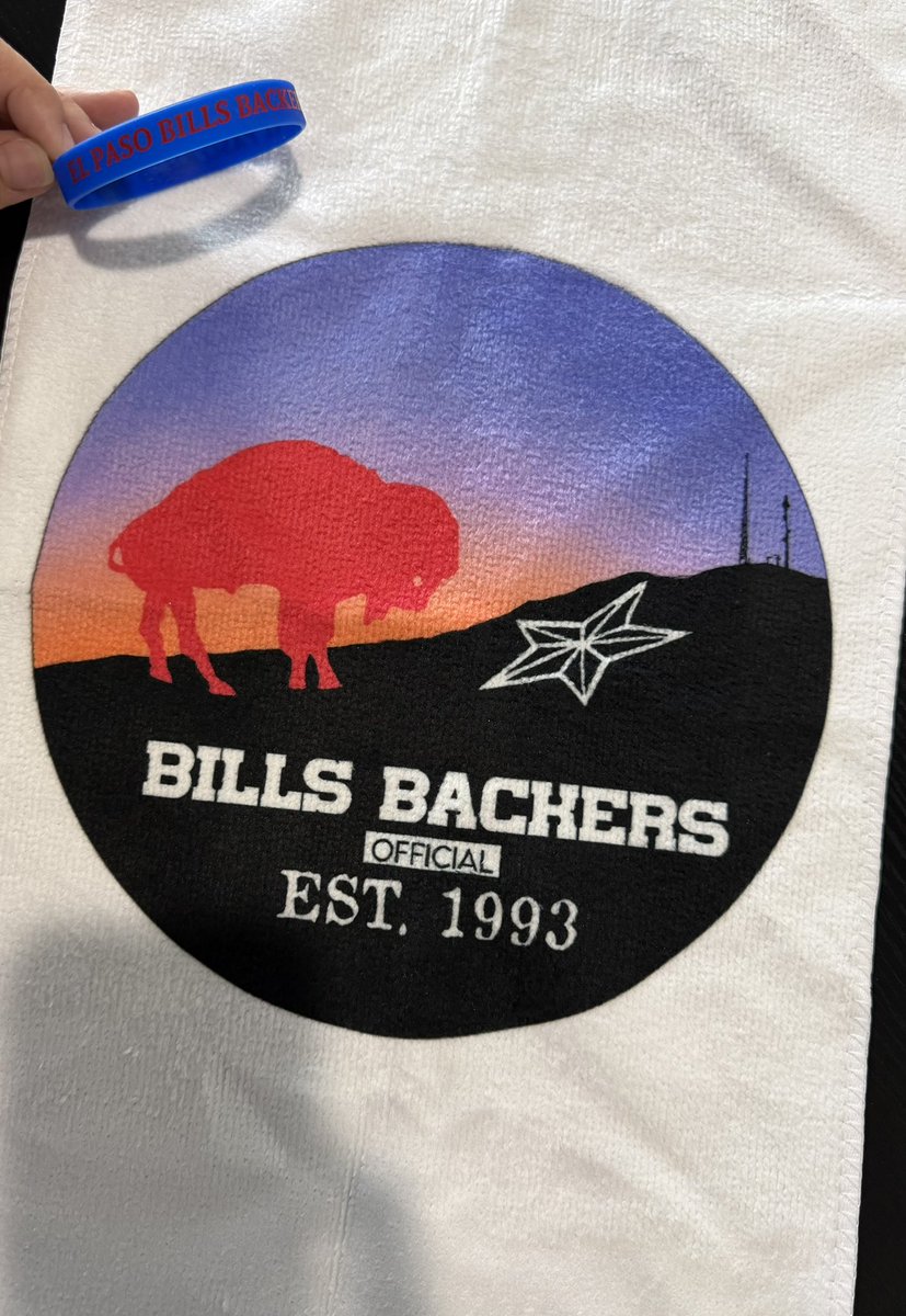 KrystleNoel1128's tweet photo. Some new things for the season!!!! @EPTXbackers https://t.co/6a4DPsSTXU