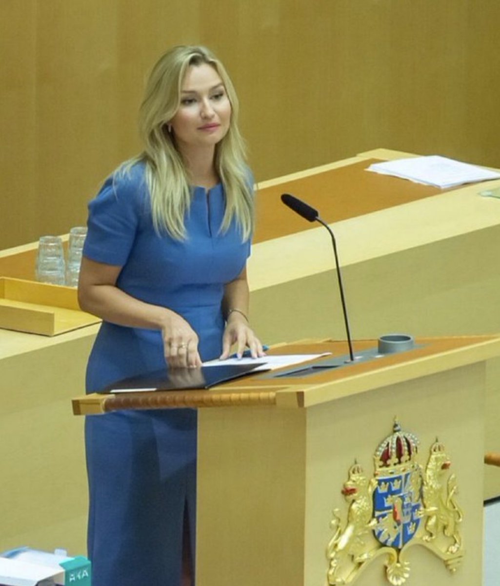 AntiWokeMemes's tweet photo. “Islam must adapt to Sweden. It cannot be practiced the same way it is in Muslim countries. This is why I propose banning the burqa and niqab in all public places in Sweden.”

Do you agree with Swedish 🇸🇪 Deputy Prime Minister Ebba Busch? https://t.co/0JhaWp6iZU