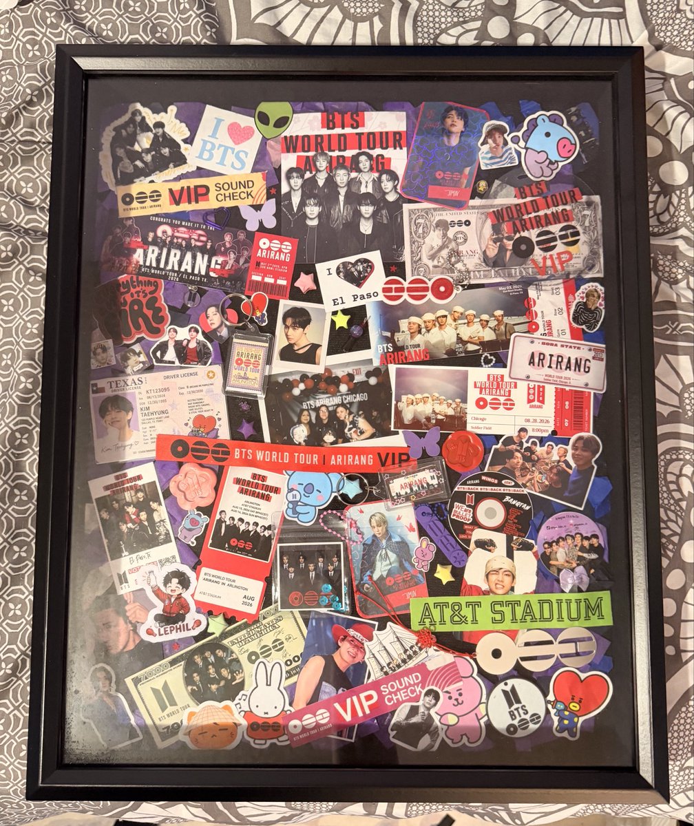 taetastick's tweet photo. finally got around to making my arirang shadow box 

~ ft. a lot of awesome freebies ♡ https://t.co/NRe2LqwezA