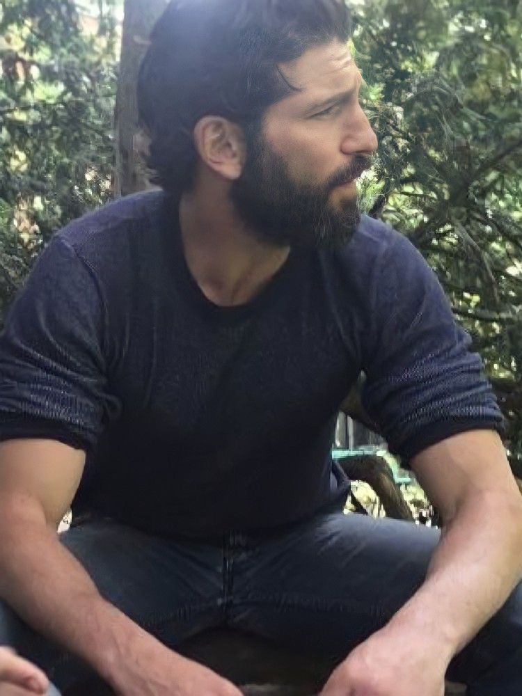 frankiscastle's tweet photo. so gruff and masculine so yummy https://t.co/VB7ECJWF5B