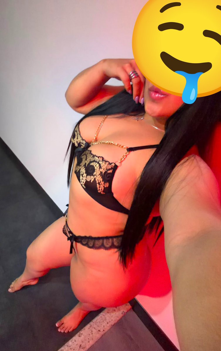 ArantzaRod3030's tweet photo. Me encanta el negro y a ti corazón?✨🖤

https://t.co/z1PmY9iuRy https://t.co/f4shHWagzv