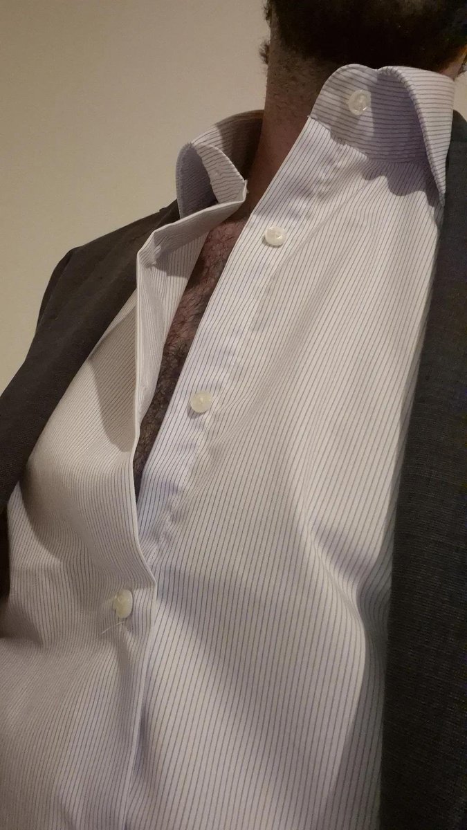 johnsuit8's tweet photo. Relaxing.. https://t.co/AHyHVeWWZO