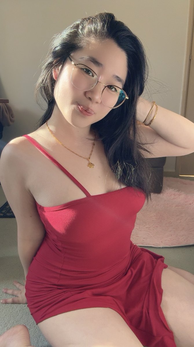 cindyy_tee's tweet photo. Tell me you love Asian girls without telling me 👀 https://t.co/yKkvQToAfy