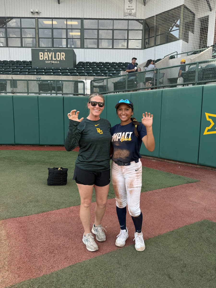 LaurynG2k10's tweet photo. Had a great experience at the Baylor & MCC Team Camp yesterday! 

Thank you to all the coaches for your time, encouragement, and great insight! I really enjoyed the opportunity to learn from each of you, compete, and get valuable feedback to help me continue growing as a player.

A special thank you to the coaches from @BaylorSoftball @McLennan_SB @TVCCSoftball @CruSoftball @SoftballTemple @Patriot_sb for being there and taking the time to work with us. I truly appreciate you investing in us and sharing your knowledge of the game!

Grateful for every opportunity to learn, compete, and keep working toward my goals. 
#BeTheImpact #TrustTheProcess