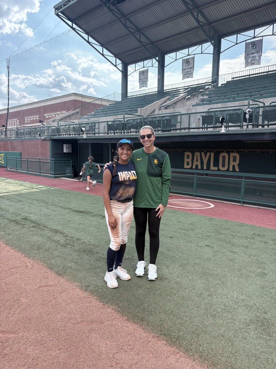 LaurynG2k10's tweet photo. Had a great experience at the Baylor & MCC Team Camp yesterday! 

Thank you to all the coaches for your time, encouragement, and great insight! I really enjoyed the opportunity to learn from each of you, compete, and get valuable feedback to help me continue growing as a player.

A special thank you to the coaches from @BaylorSoftball @McLennan_SB @TVCCSoftball @CruSoftball @SoftballTemple @Patriot_sb for being there and taking the time to work with us. I truly appreciate you investing in us and sharing your knowledge of the game!

Grateful for every opportunity to learn, compete, and keep working toward my goals. 
#BeTheImpact #TrustTheProcess