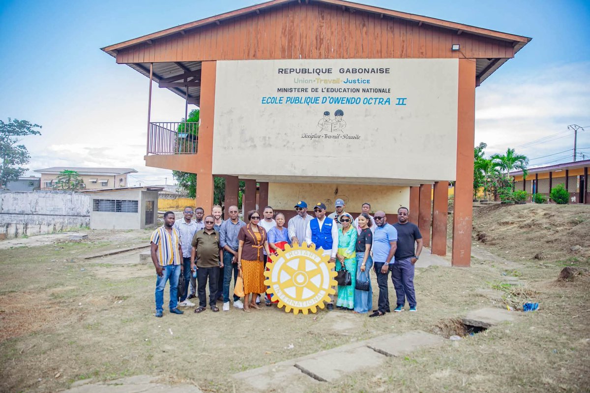 IgnaceEngone's tweet photo. REMISE DE L’ACTION ASSAINISSEMENT 
LYCÉE TECHNIQUE NATIONAL OMAR BONGO 
ÉCOLES OCTRA 1 et OCTRA 2

Ce 3 septembre 2026, le RC Libreville Sud à livrer aux chefs d’établissement du lycée Technique National Omar Bongo ainsi qu’aux écoles octra 1 et 2. https://t.co/A9VLue5LZA