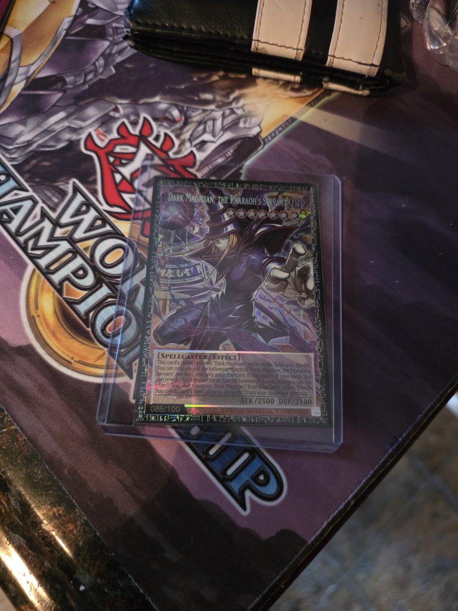 girsuygo's tweet photo. Wanted to throw this out in the wild, I pulled the 86/100 GMR Dark Magician the Pharaohs Servant @mst_tombox @House_of_Champs https://t.co/PoADuQ5AdE
