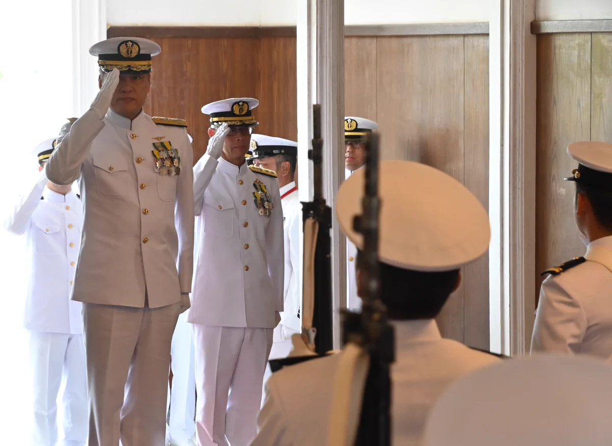海上自衛隊 幹部候補生学校 (@JMSDF_MOCS) / X