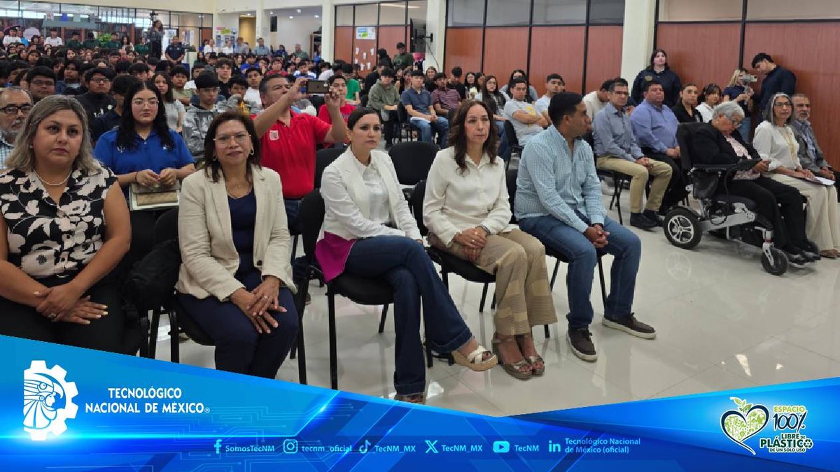 TecNM_MX's tweet photo. #ElTecNMInforma | La comunidad tecnológica celebra la lectura, el conocimiento y la cultura al inaugurar la 9ª Feria Internacional del Libro del TecNM, en el TecNM Piedras Negras, en el marco del 50 Aniversario de su fundación.

Leer más 👉🏼 https://t.co/PGDqQWaDCG https://t.co/05cSFV45sQ