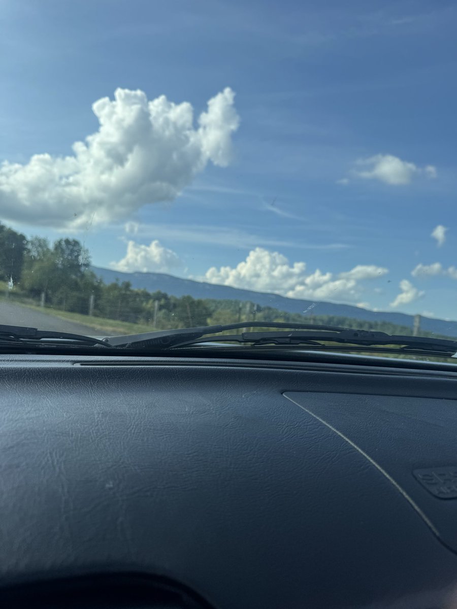 1ScottTaylor1's tweet photo. Great day in Virginia https://t.co/q64rAgm8IR