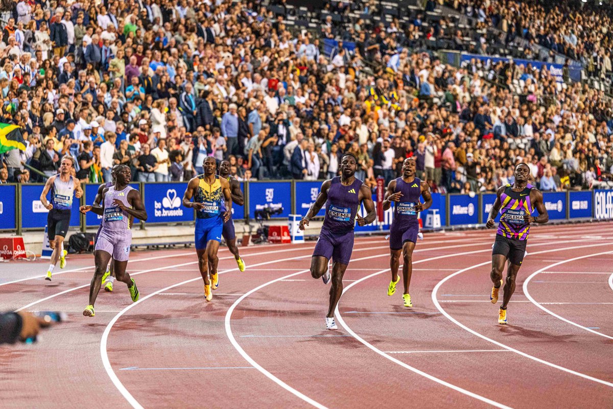 partidazocope's tweet photo. 👟 Llega el #KM42 con @chemitamartinez

🦾 Finaliza la Diamond League 

🏆 La World Ultimate Championships, nueva competición

🏃 La clave para quitarse la hinchazón a la hora de correr

📻 #PartidazoCOPE https://t.co/thwD70vJJA