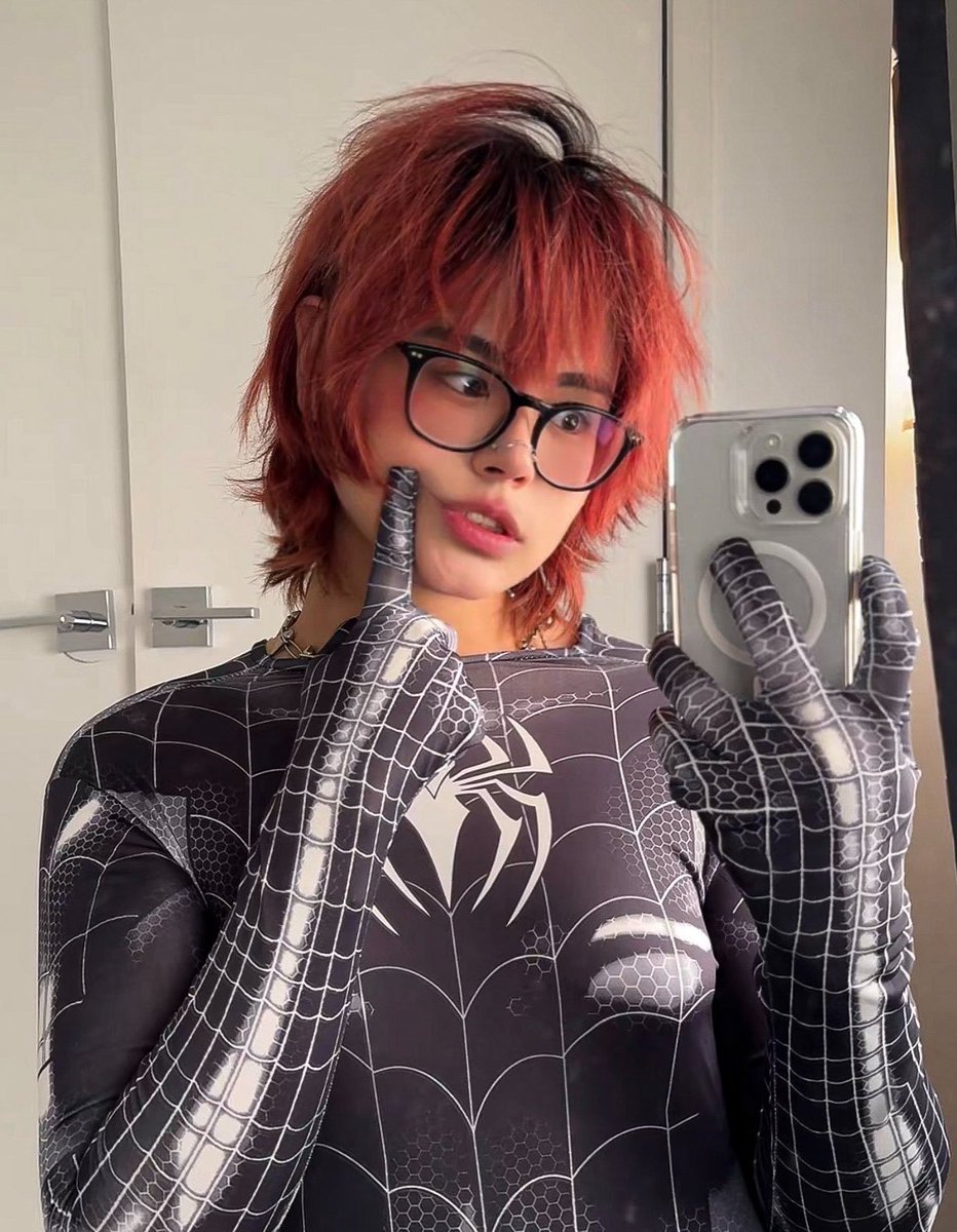 Crystal7yer's tweet photo. Do you know about spider style? https://t.co/YVyvgBSPhk