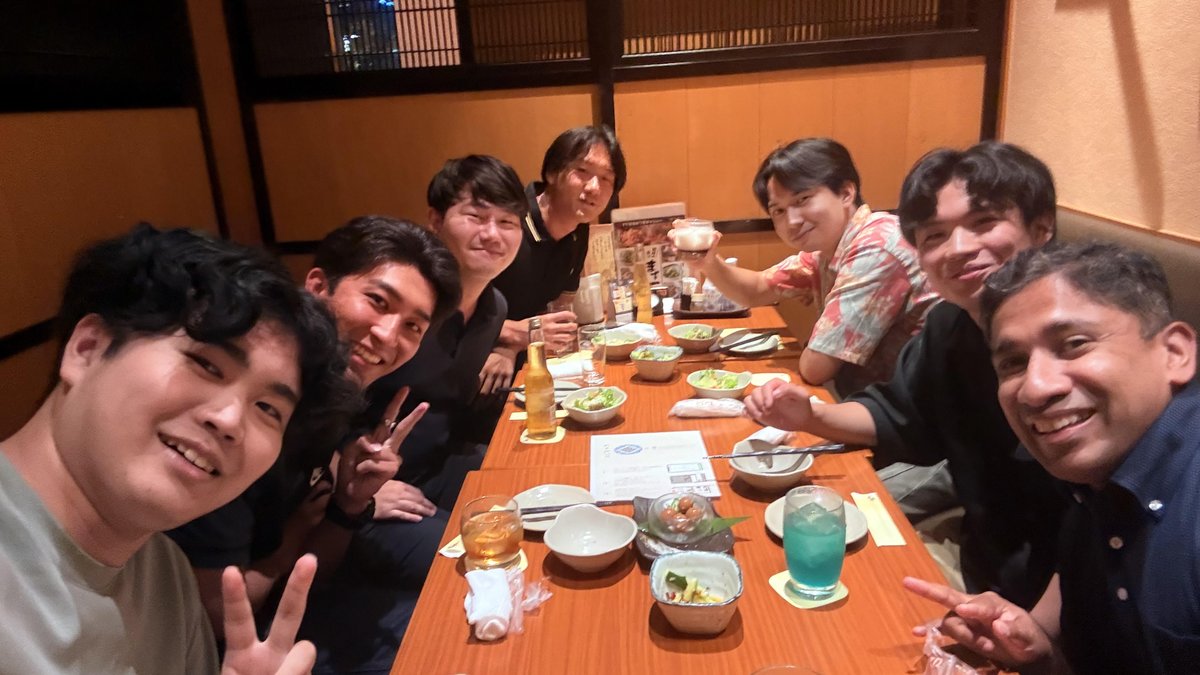 chinthakanp's tweet photo. 昨日、2026年9月5日に、芝浦工業大学の画像処理・ロボティクス研究室（チンタカ研究室）のOB・OG会を開催しました。
研究室で卒業研究や修士研究に取り組んだ卒業生の皆さんと再会し、現在の仕事や企業でのご活躍についてお話を伺うことができ、大変うれしく思いました。
また、研究室で過ごした日々や、当時取り組んでいた研究プロジェクトについて懐かしく振り返る、楽しい時間となりました。
ご参加いただいた皆さん、ありがとうございました。またお会いできることを楽しみにしています。
