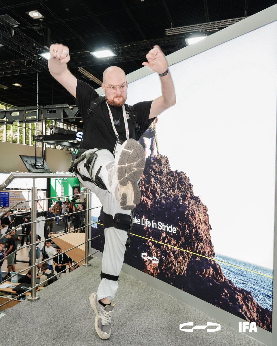 HypershellTech's tweet photo. Hypershell. On you.
Day 4 at IFA 2026, in pictures.
Tried it already? Tell us how it felt.
Still curious? See you at the booth.
📍 Hall 12 · Booth 119 · Messe Berlin
#Hypershell #HypershellHalo #Hypershellxs #ifa2026 #wearabletech https://t.co/9FEUXpWiLN