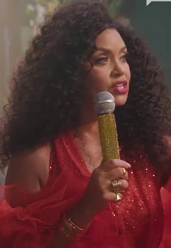 OolaFanForever's tweet photo. Gizelle is exhausting, housewives may need villains but she, Robyn &amp; Ashley back together on the upcoming season of #RHOP is the last thing the show needs. #Bravo allows this awful woman to run wild, it’s insane. For me #RHUGT would be better with a different Potomac housewife.🚫 https://t.co/NGKttXcP7o