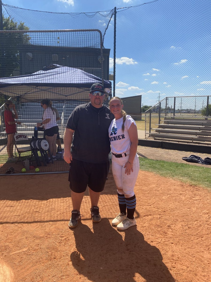 WolfeMya2027's tweet photo. Thank you to @SNUSoftball for a great camp this weekend!! And a big thank you for the amazing staff for their guidance and coaching! @SNUAsstCoachSB @Coach_BMAD 
Looking forward to the future!! https://t.co/o4xf9a2NOQ