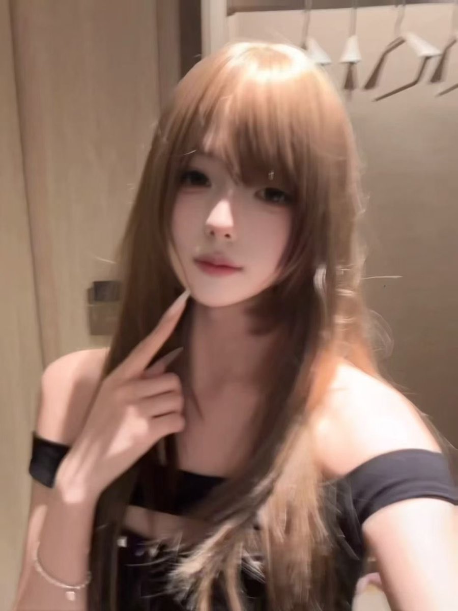 shjsn14360's tweet photo. 牵手什么的…好色呀！ https://t.co/NGRhjVfEdo