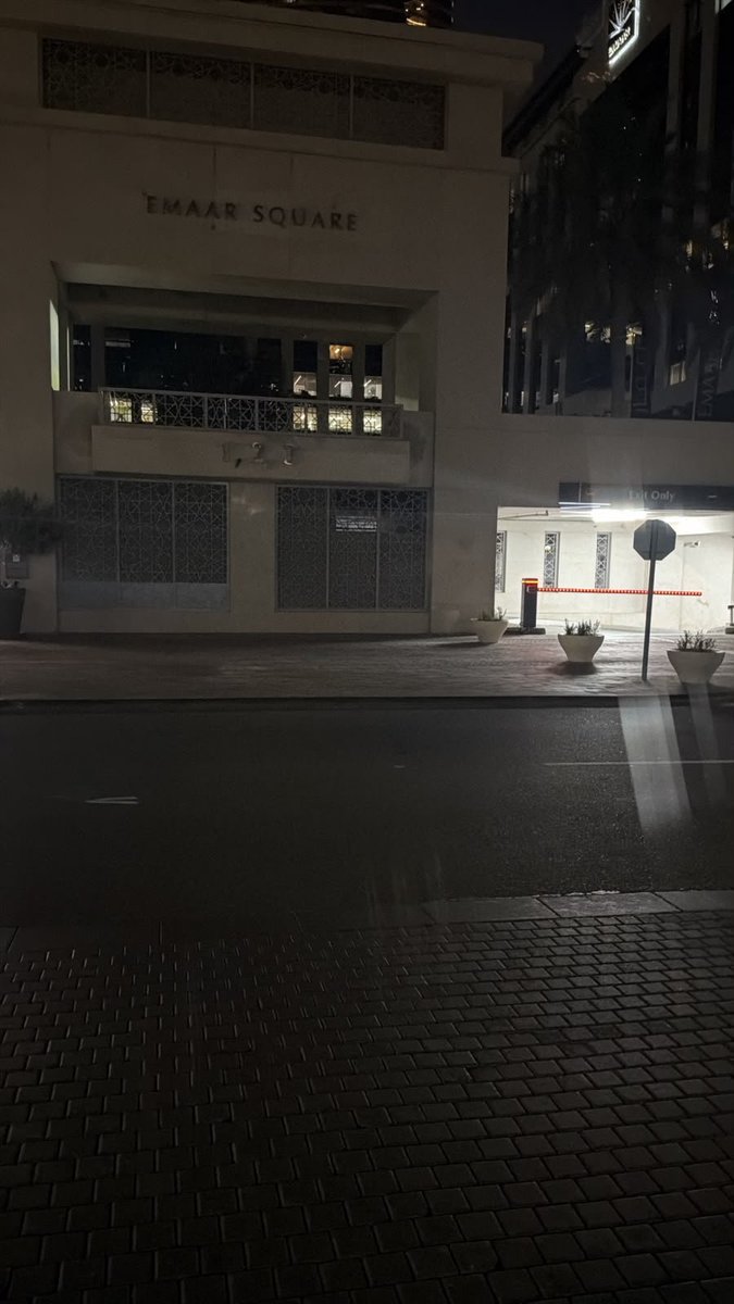 JessicaMerxt's tweet photo. #Dubai 
#Sharjah 
#Ajman 
#Ladyboy 🍆🇦🇪 
#dubaimistress 

Downtown ✅️ https://t.co/SpfIXqzjNa