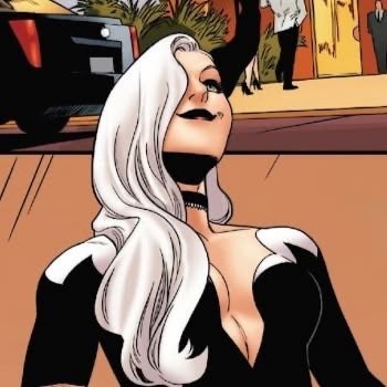 FELIN3FELON's tweet photo. The Black Cat has arrived to #FeastWithFisk — slinking around and keeping her eye on any potential scores for the evening.
Felicia is quick to get a glass of champagne into her hands, wandering about the crowd. https://t.co/1IvNWwv9VE