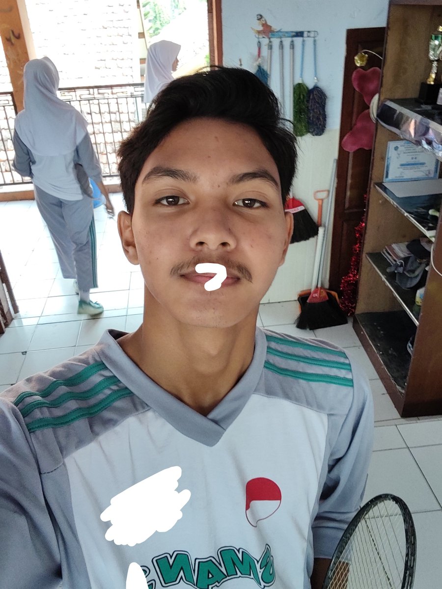 sukaacucuu's tweet photo. 😋 jujur takut muntah pas olahraga https://t.co/UezAVJXatw