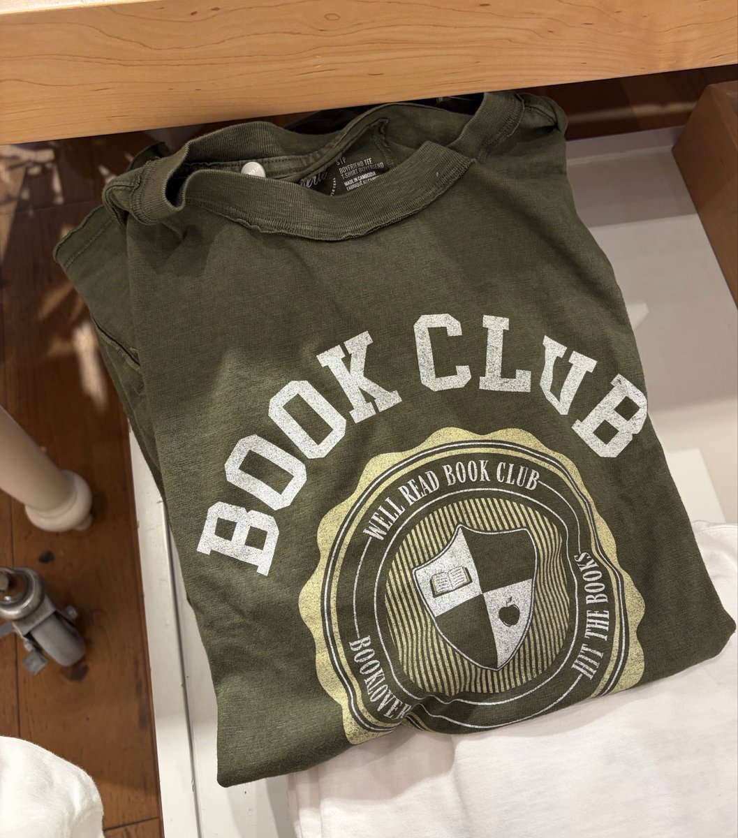 littlwflan's tweet photo. cute shirt i saw >_< https://t.co/tajKDWZKGB