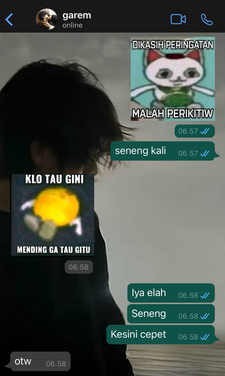 arhi1016029's tweet photo. Jenguk mamah.
— one tweet #EyeSalt au

CONTAINS : BL , MLM

[ #WrittenInTheMagniVerse ] https://t.co/VVRF7vU8ZO