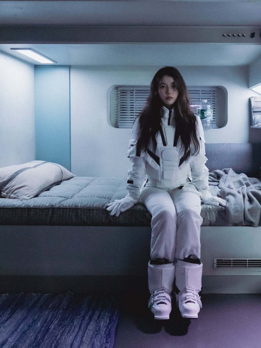 OneilyMusic's tweet photo. IU is the beauty we needed in ‘Unknown Planet.’ https://t.co/YA2HzAmlOK
